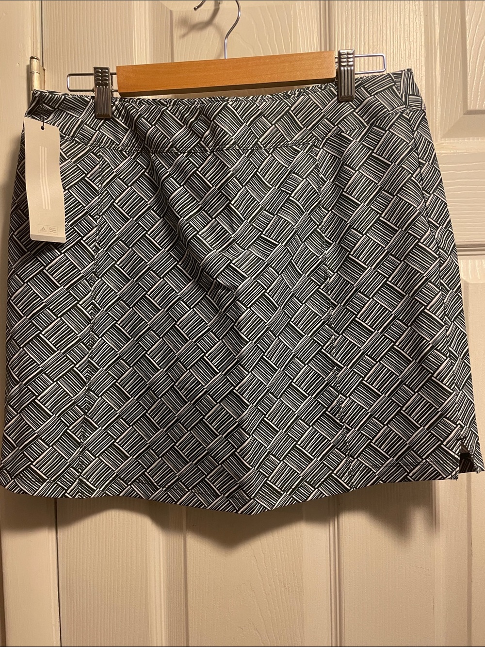 Adidas Black & White Geometric Skort NWT